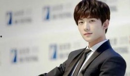 杨洋圈内爆料恋情视频