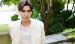 张天爱爆料李易峰的视频,视频曝光惊人内幕