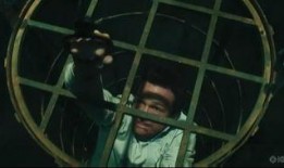 电锯惊魂4在线观看,生死较量，极限求生