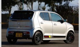 新款奥拓最新爆料图片,惊艳亮相！揭秘新款车型设计亮点与性能革新”