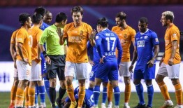 足坛最新爆料新闻直播,最新爆料新闻直播盘点